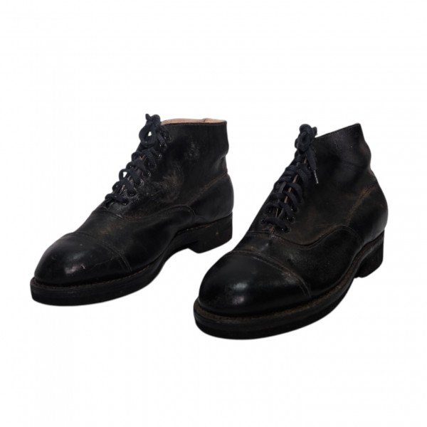 Ботинки кожаные с гладкой подошвой 